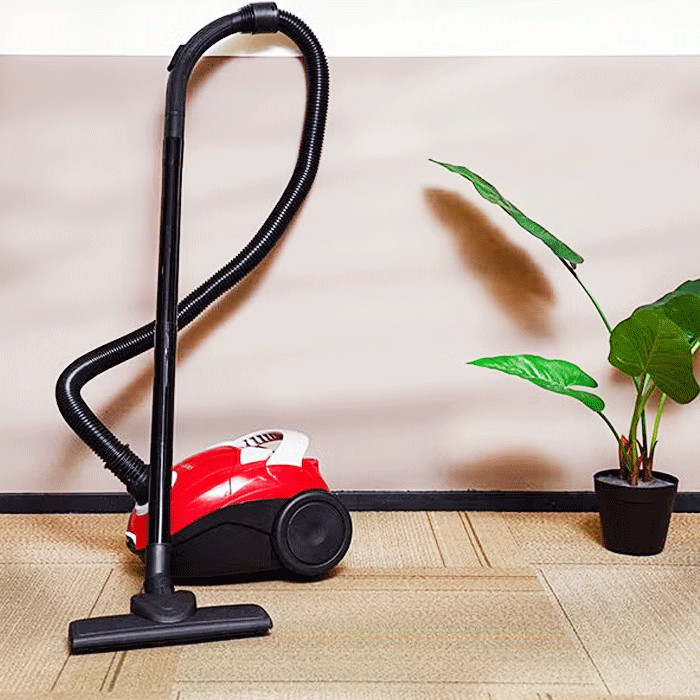 مكنسة كهربائية كريبتون 1.5 لتر 2200 وات احمر